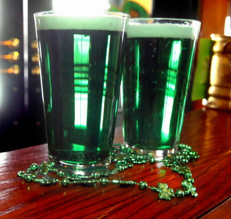 green-beer-st-patricks-day-0f0bda9760a6cc69